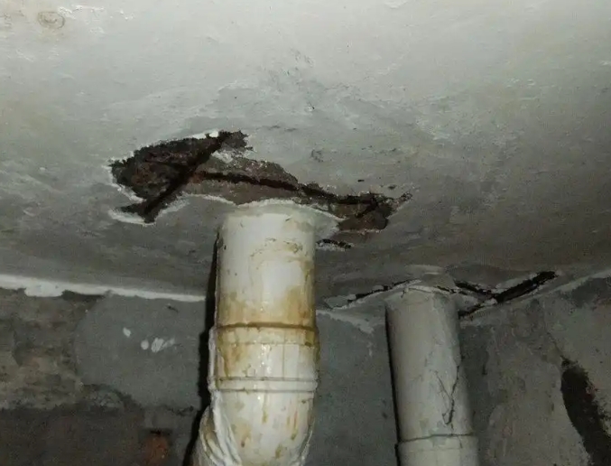 玉泉卫生间漏水维修公司浅析玉泉卫生间渗水维修的方法